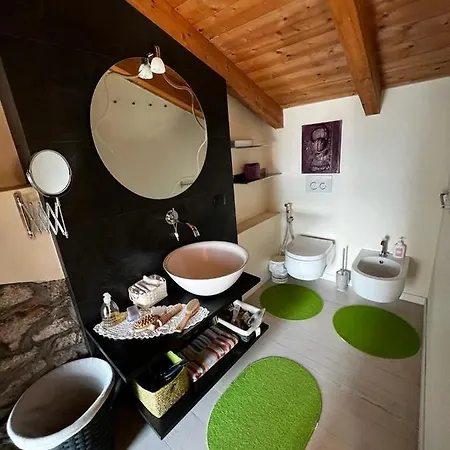 Residenza A Schiera Vista 펜션 *