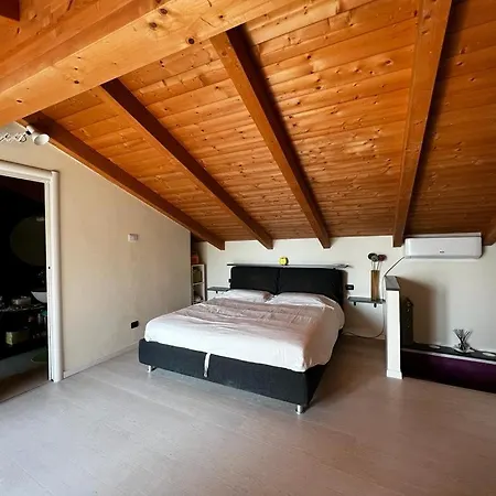 펜션 Residenza A Schiera Vista Feriolo